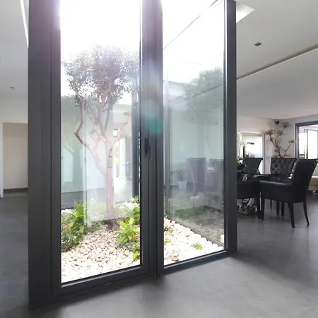 Lea Villa *